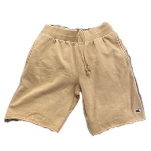 CHAMPION distressed sweat shorts  L